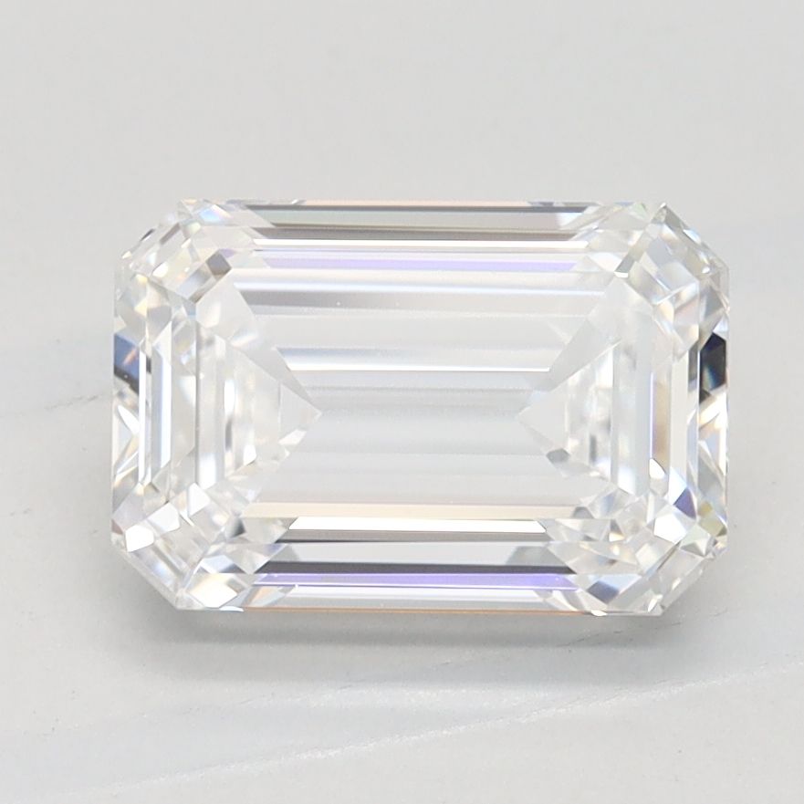 1.56 ct. emerald Lab Grown Diamond front image