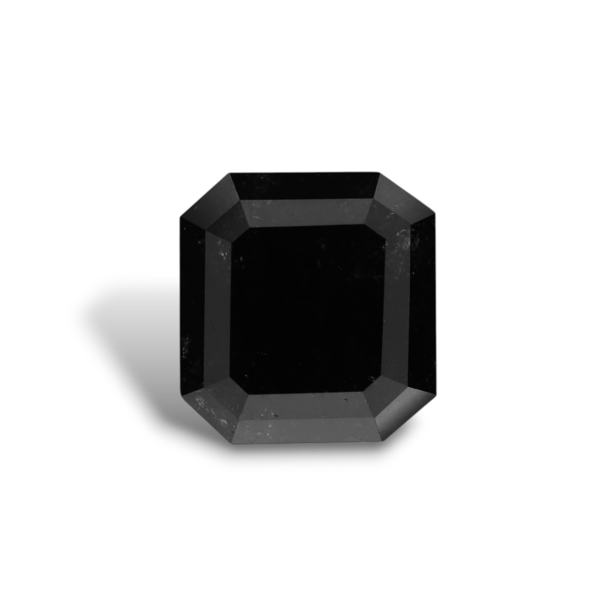 2.85 ct Emerald diamond