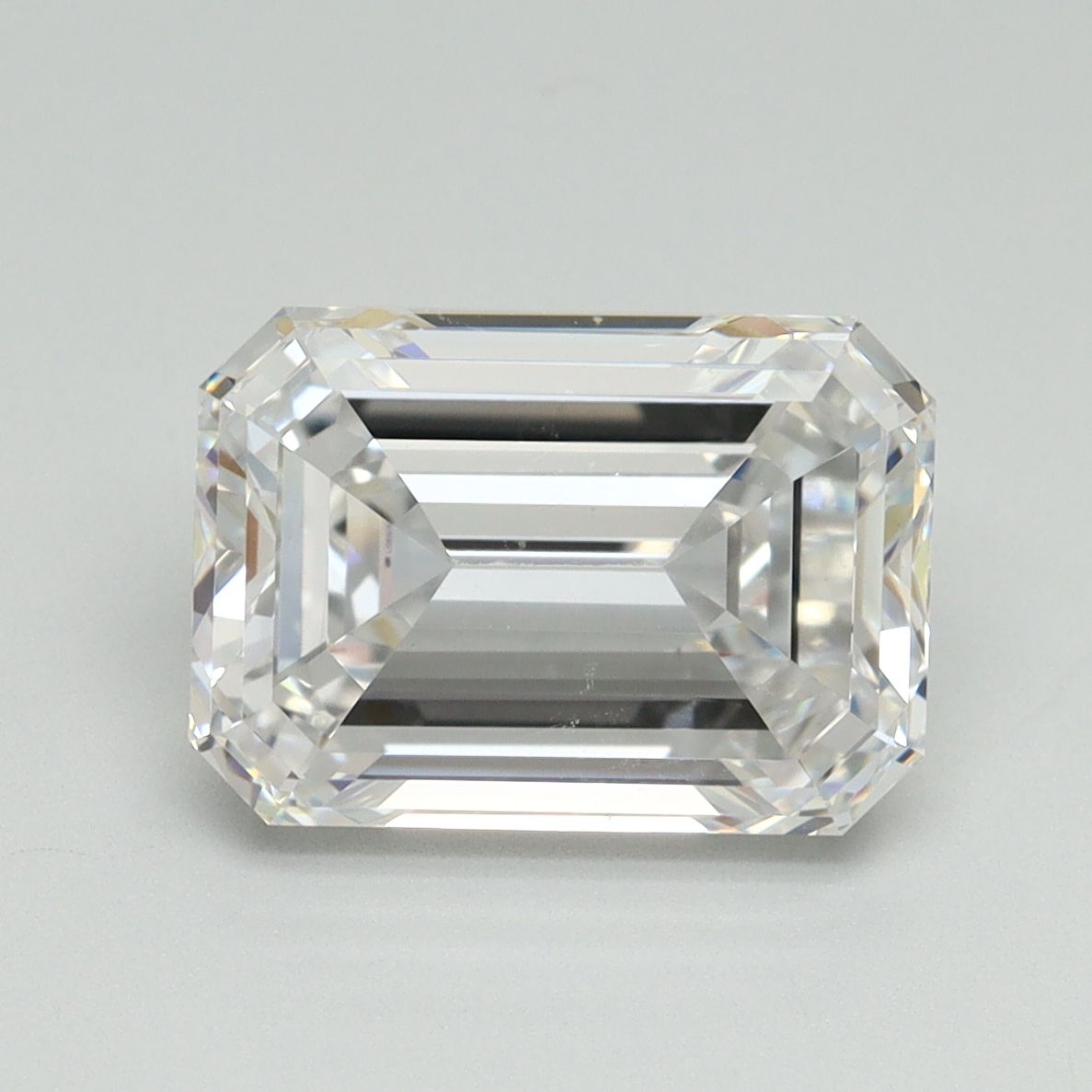 4.01 ct. emerald Lab Grown Diamond front image