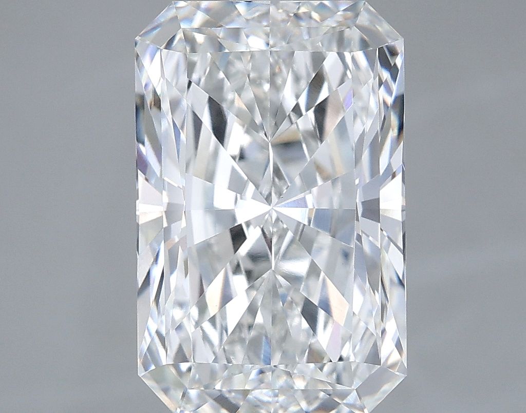 4.57 ct. radiant Lab Grown Diamond front image
