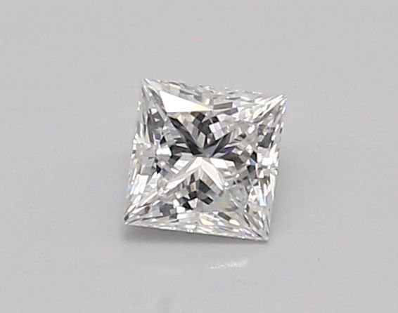 0.48 ct lab-grown Princess Diamond