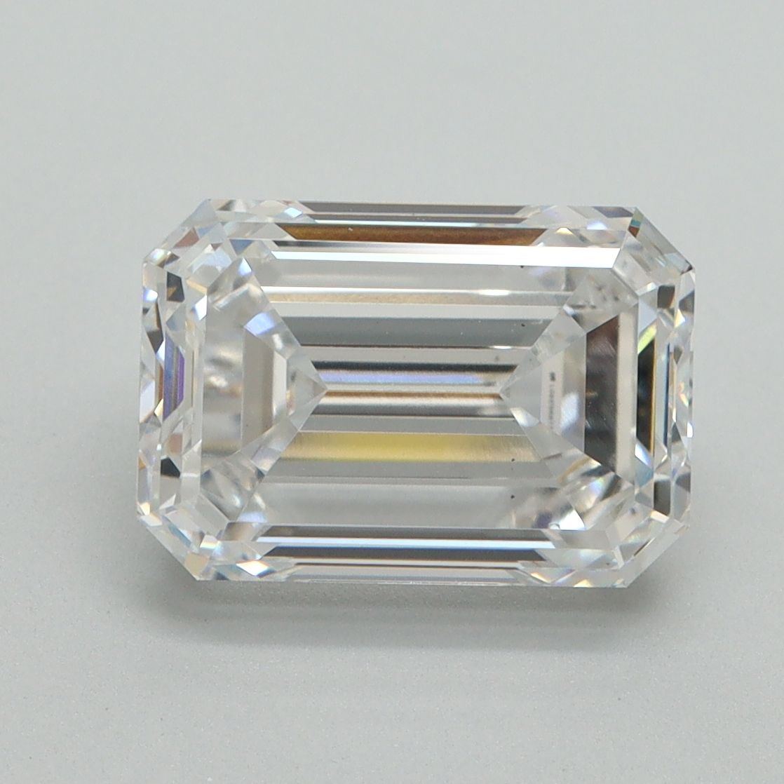 4.02 ct. emerald Lab Grown Diamond front image