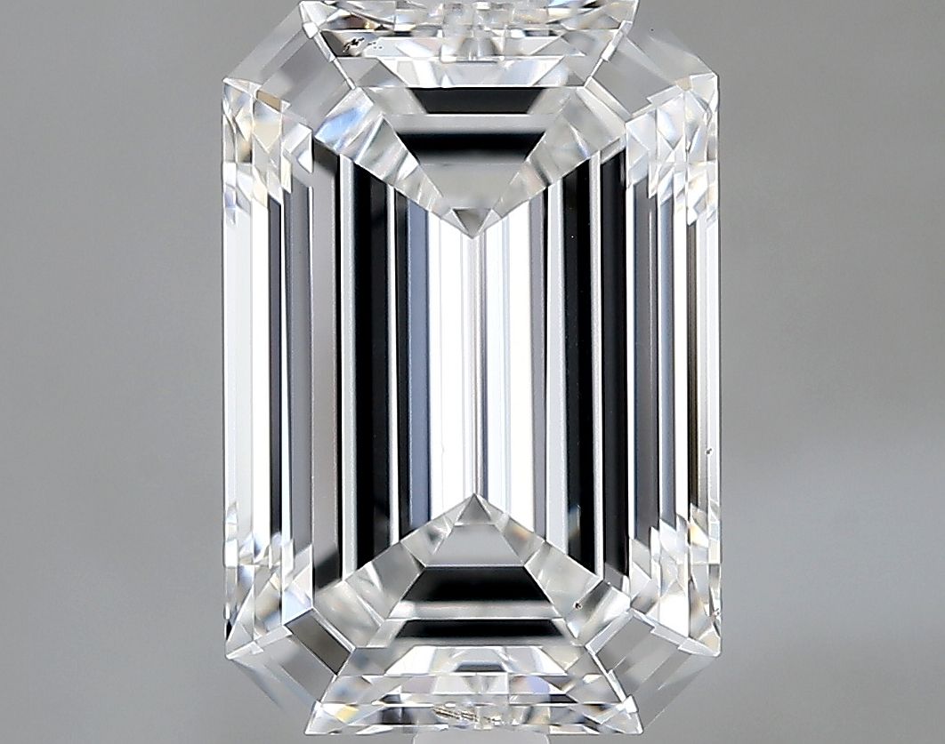 3.10 ct. emerald Lab Grown Diamond front image
