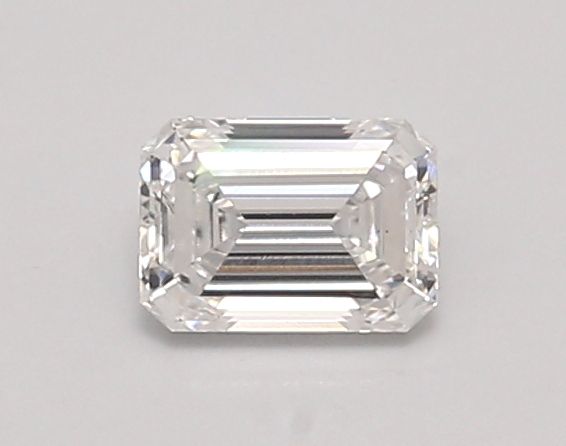 0.7 ct lab-grown Emerald Diamond