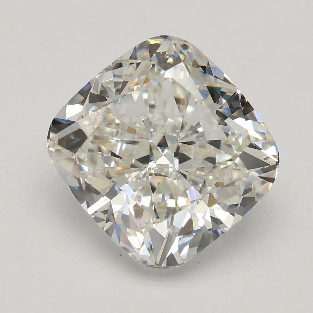 3.09 ct Cushion Brilliant diamond
