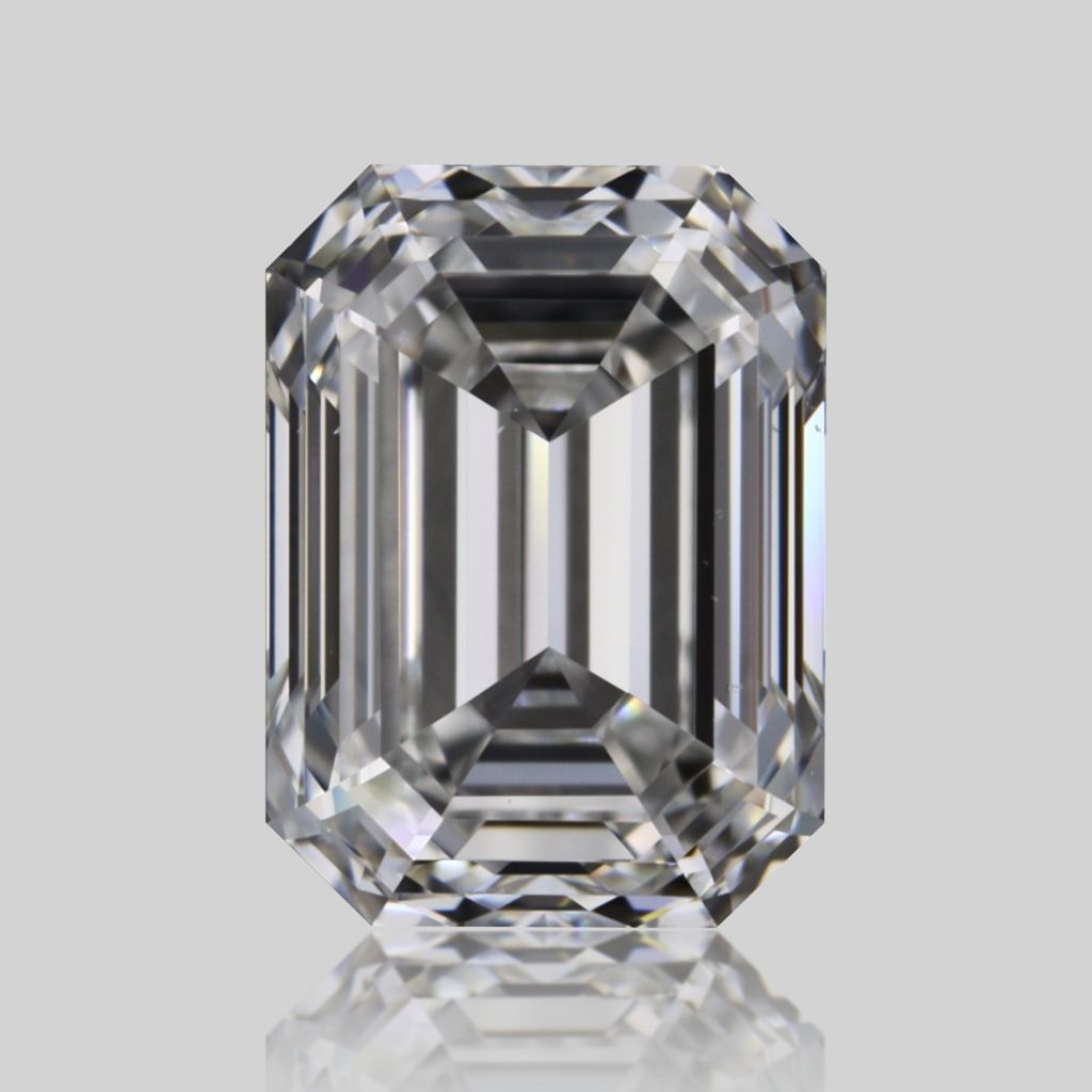 0.70 ct Emerald diamond