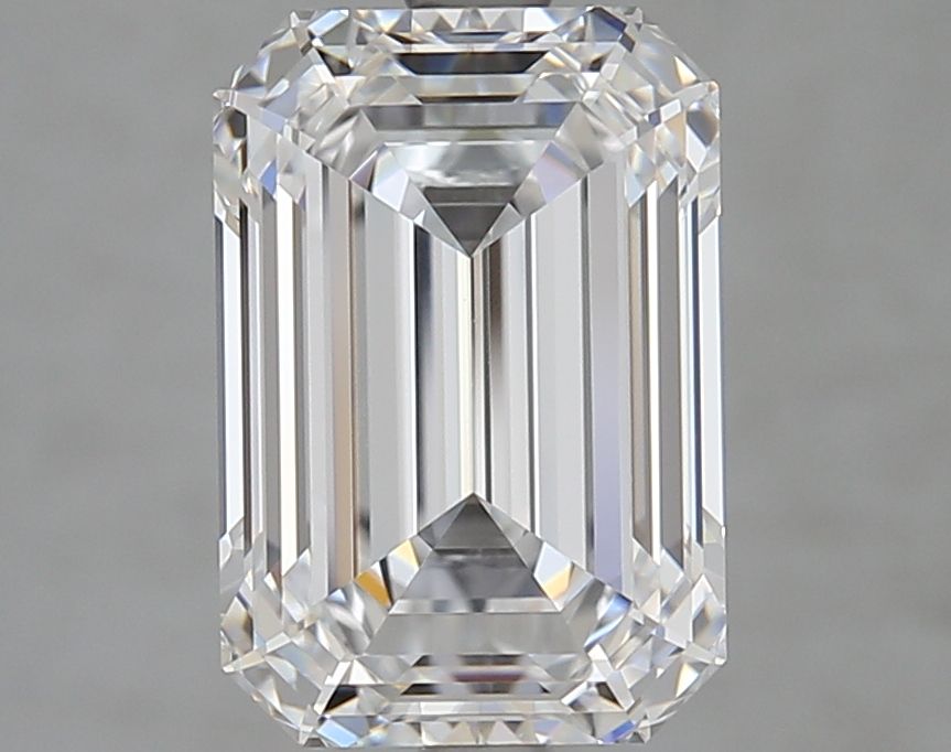 4.04 ct. emerald Lab Grown Diamond front image