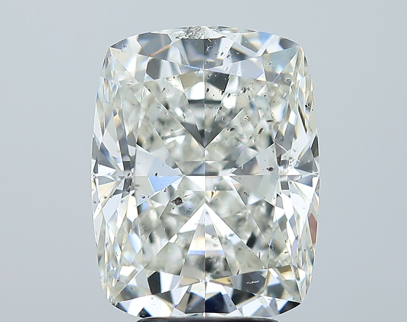 5.01ct Cushion diamond