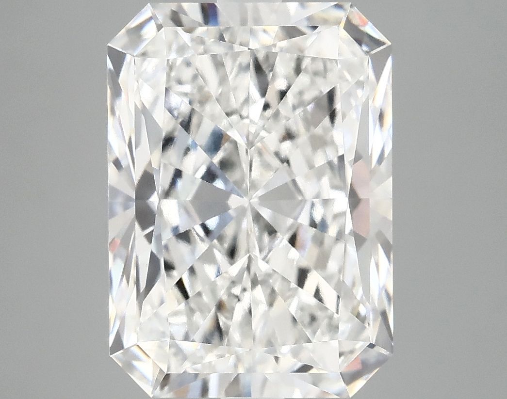 5.05 ct. radiant Lab Grown Diamond front image
