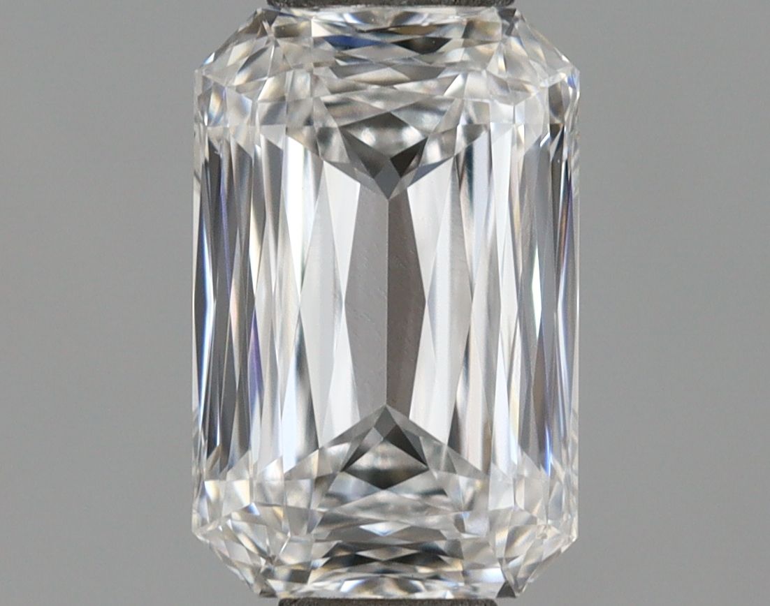 1.11 ct lab-grown Radiant Diamond