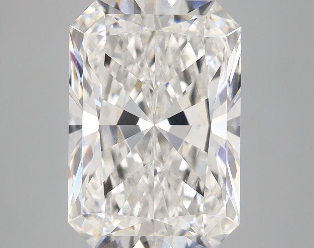 5.06 ct. radiant Lab Grown Diamond front image