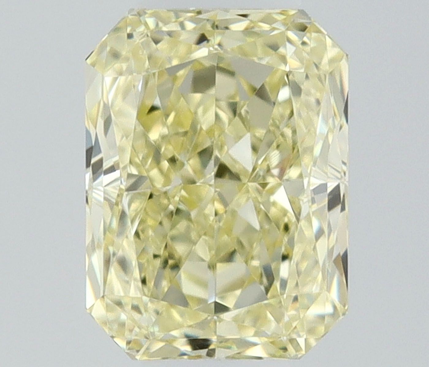 Diament 0.36 ct Fancy Light Yellow/VVS2