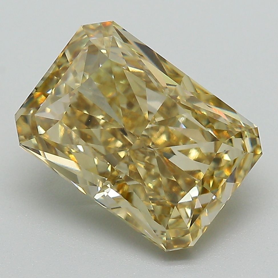 4.42 ct. radiant Lab Grown Diamond front image