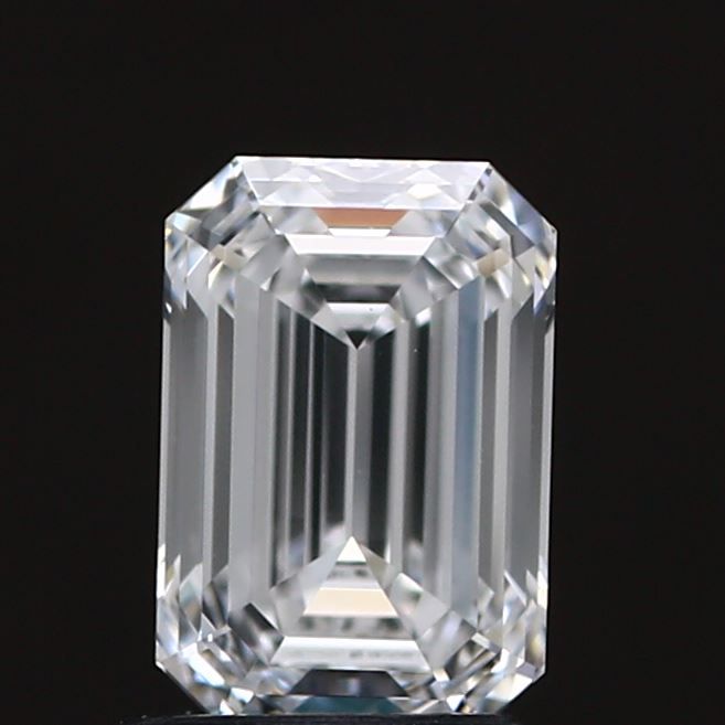 1.53 ct. emerald Lab Grown Diamond front image