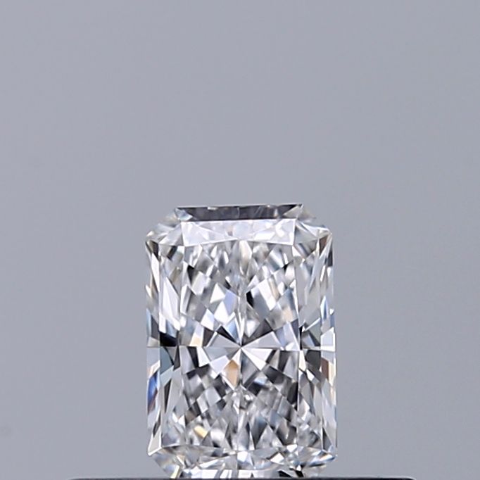 0.27 ct lab-grown Radiant Diamond