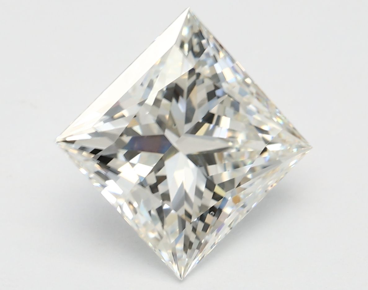 3.09 ct Princess diamond