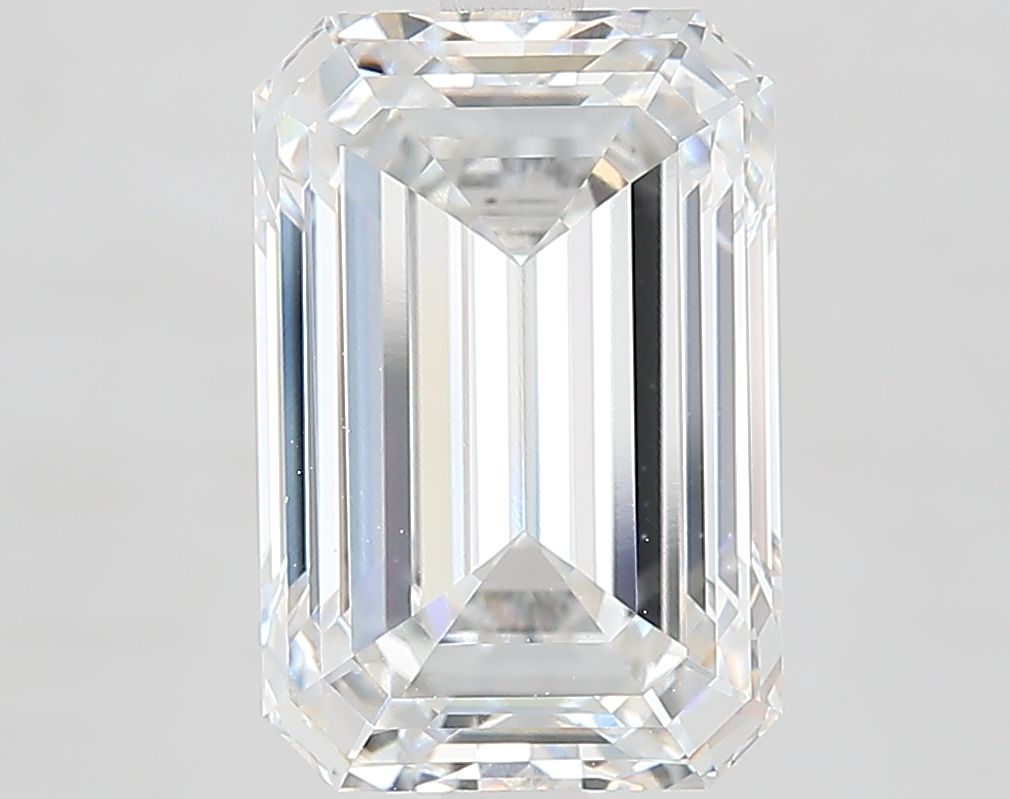 4.62 ct. emerald Lab Grown Diamond front image