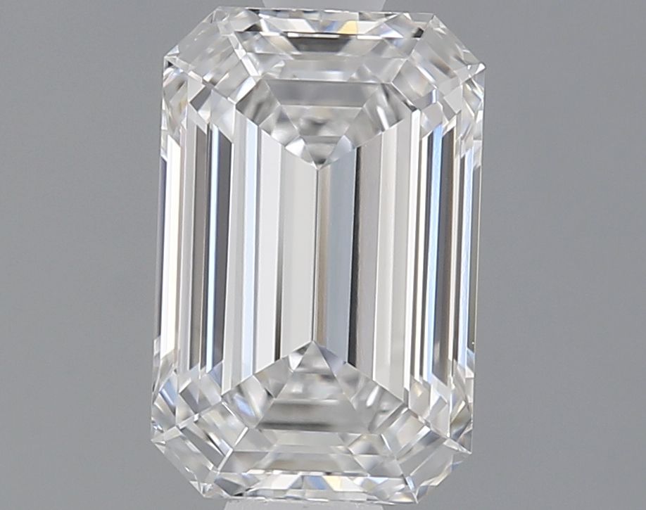 1.50 ct. emerald Lab Grown Diamond front image