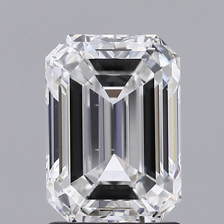 1.54 ct. emerald Lab Grown Diamond front image