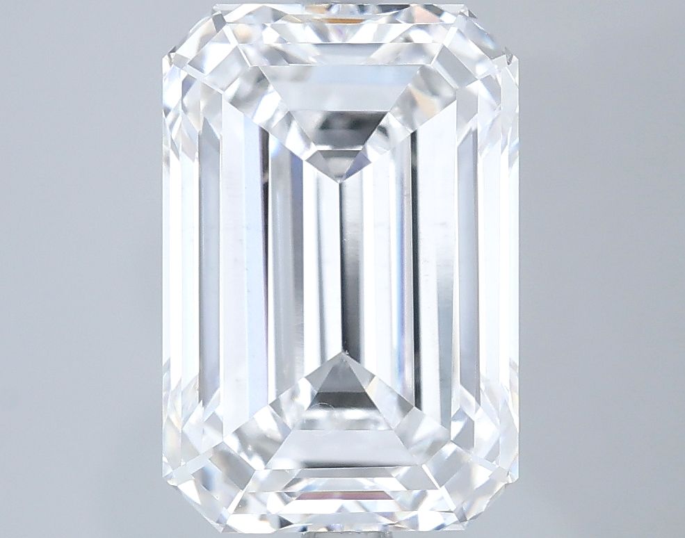 4.54 ct. emerald Lab Grown Diamond front image