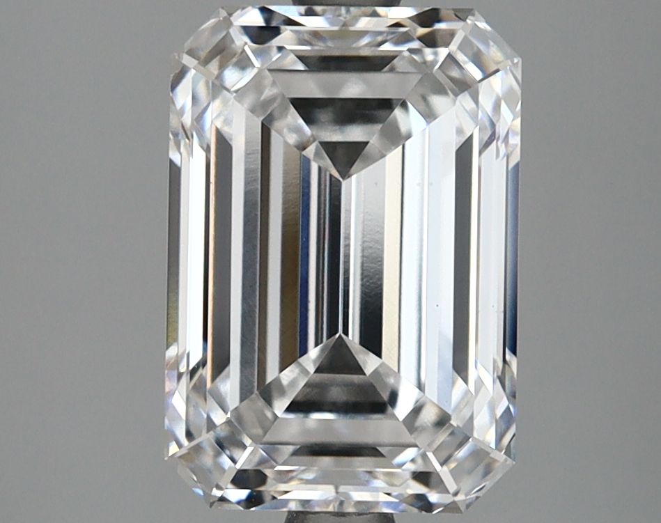 3.18 ct. emerald Lab Grown Diamond front image