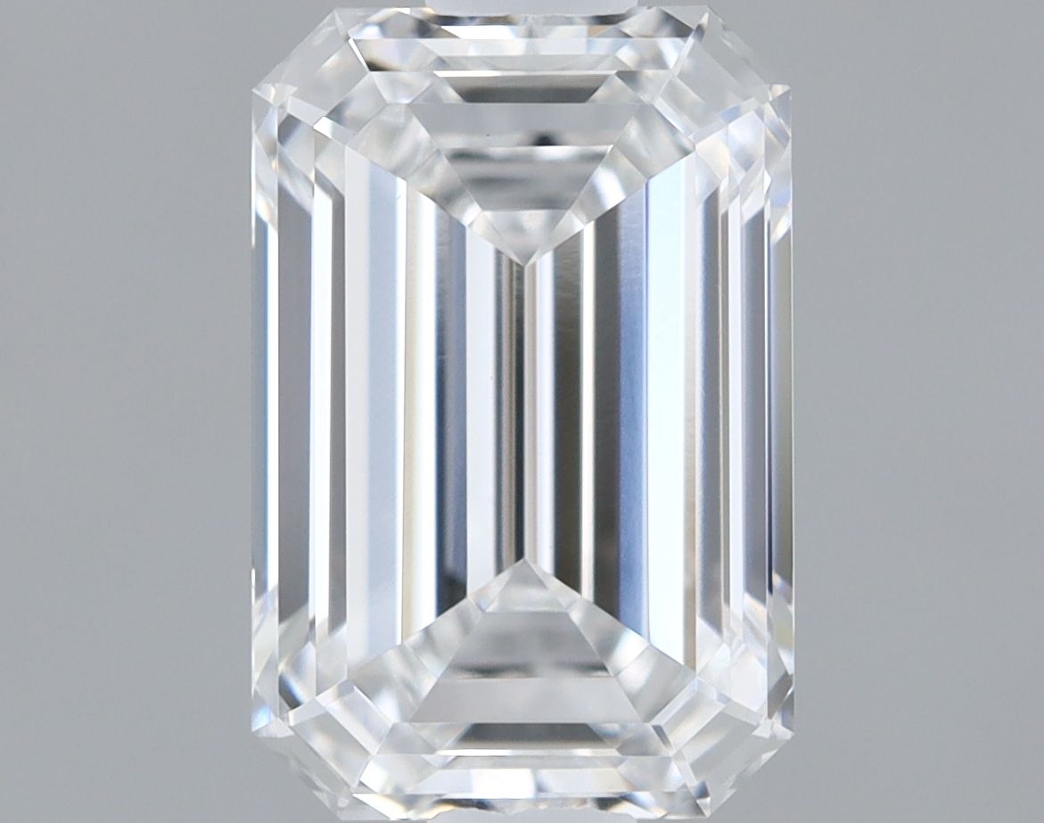 1.07 ct. emerald Lab Grown Diamond front image