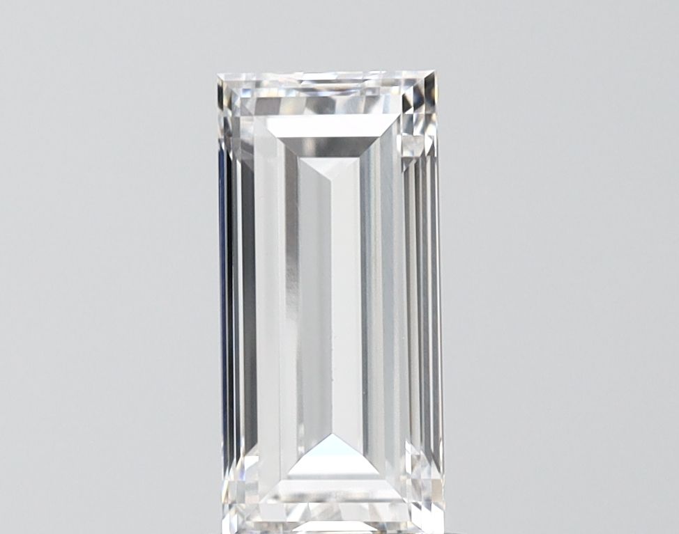1.59 ct lab-grown Baguette Diamond