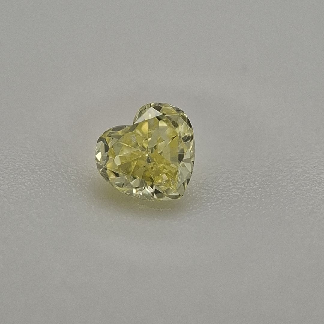 0.20ct Heart diamond