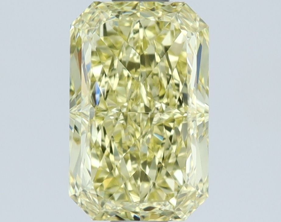 1.01 ct Radiant diamond
