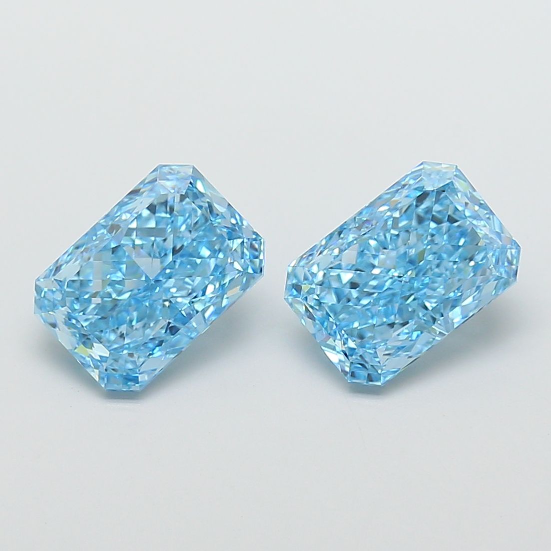 3.51 ct. radiant Lab Grown Diamond front image