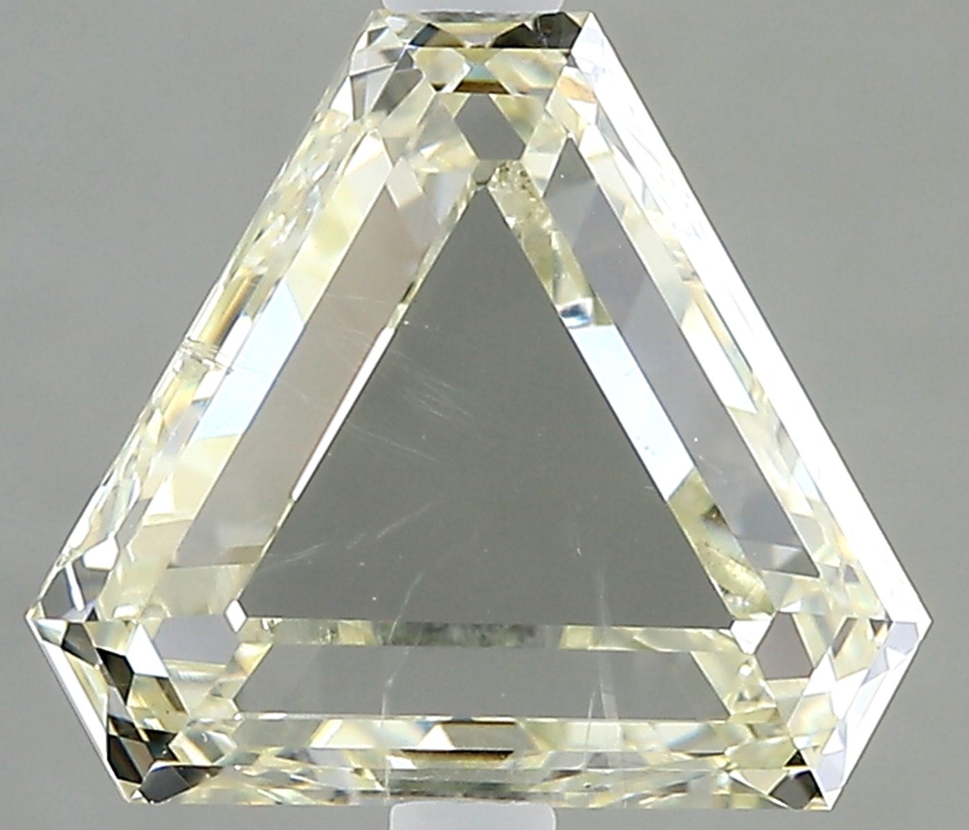 1.6 ct Triangular Diamond
