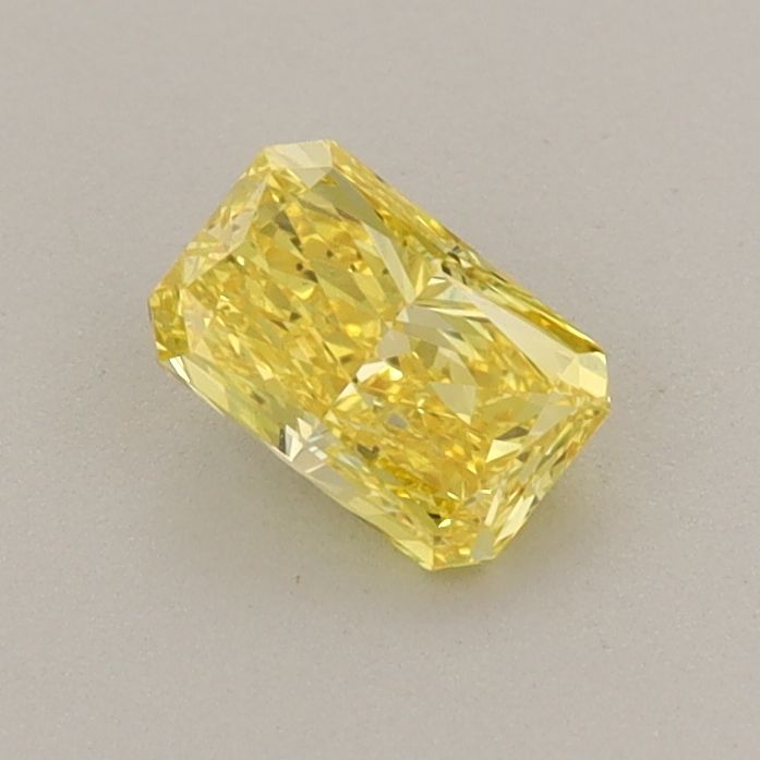 0.47 CT Fancy Vivid Yellow RADIANT