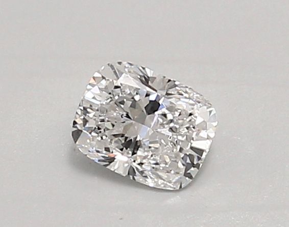 0.48 ct lab-grown Cushion modified Diamond