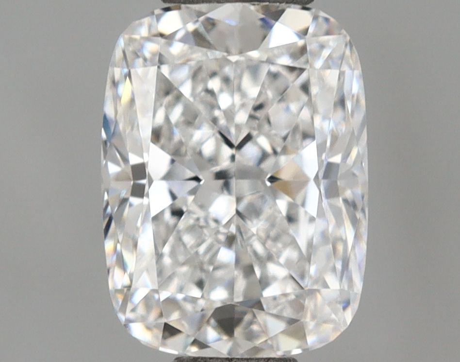 1.12 ct lab-grown Cushion brilliant Diamond