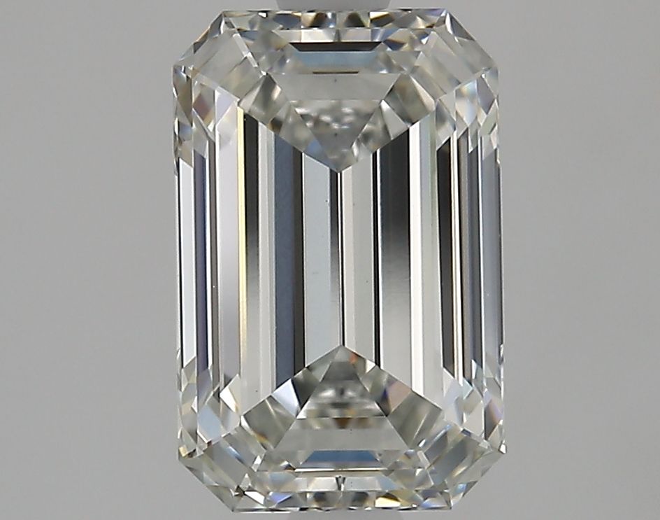 1.88 ct. emerald Lab Grown Diamond front image