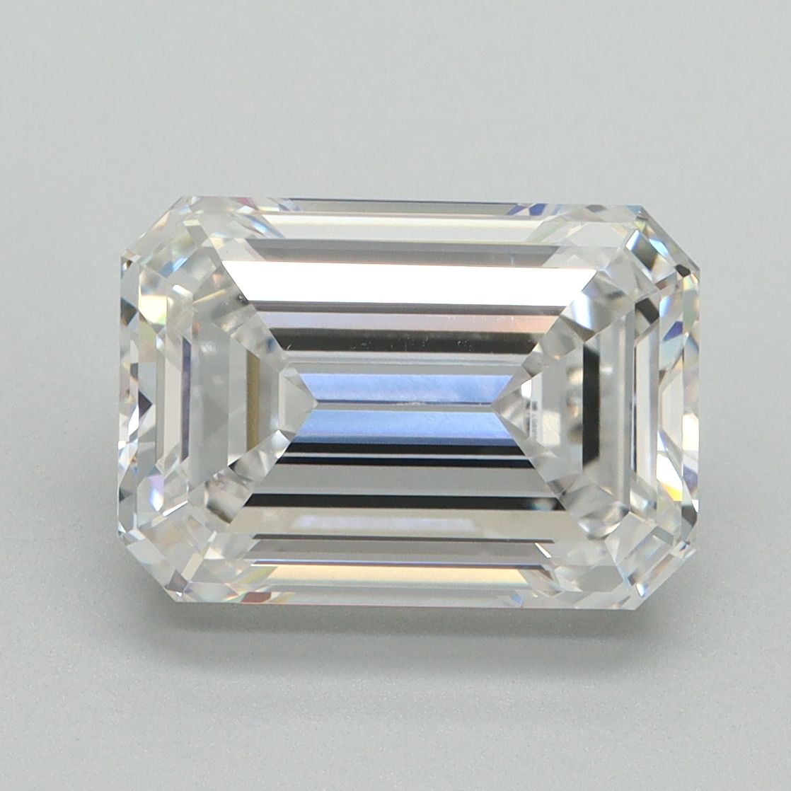 4.14 ct. emerald Lab Grown Diamond front image