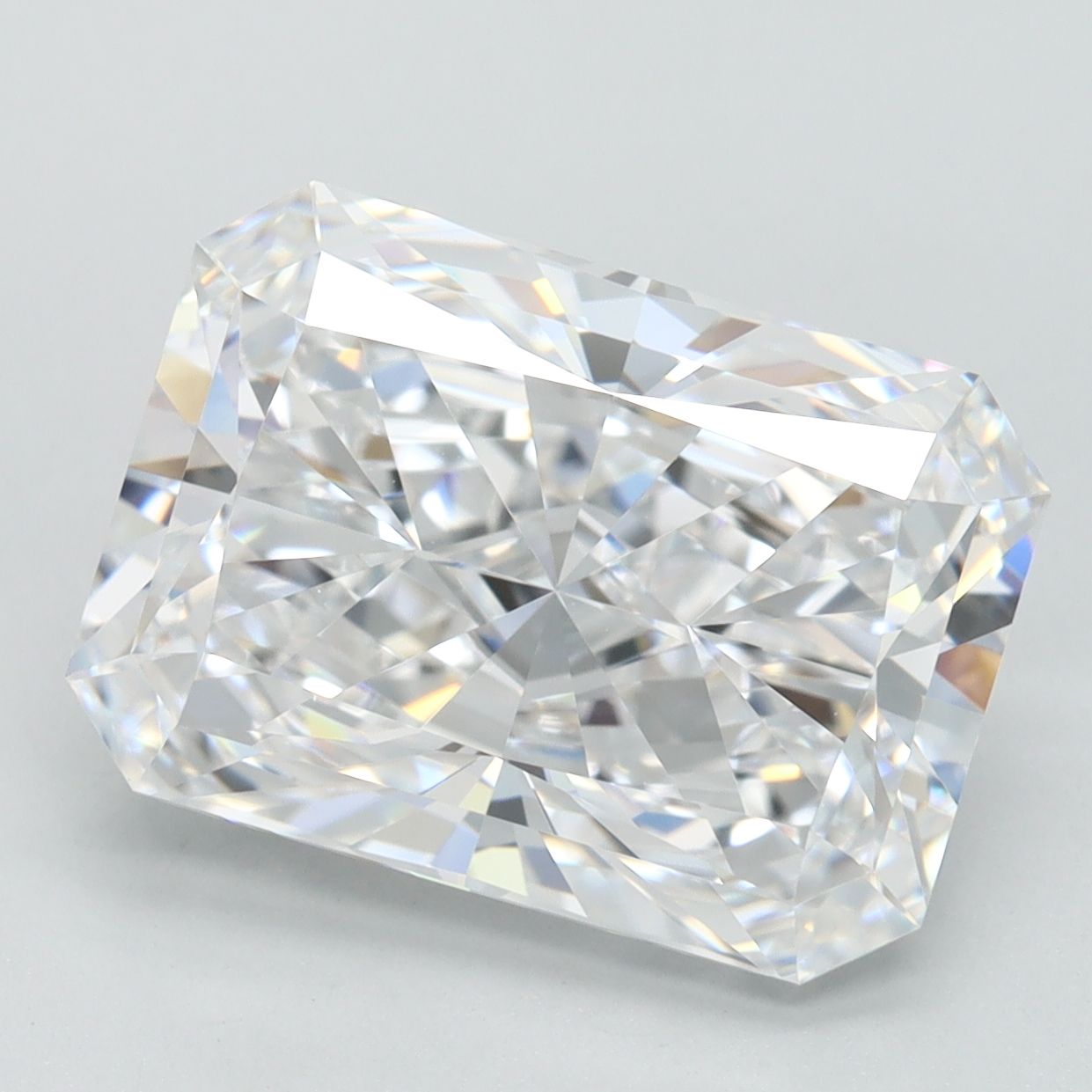 5.04 ct. radiant Lab Grown Diamond front image