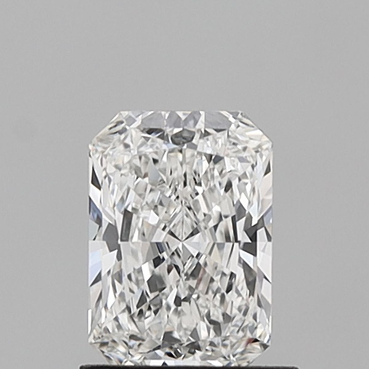 1.02 ct. radiant Lab Grown Diamond front image