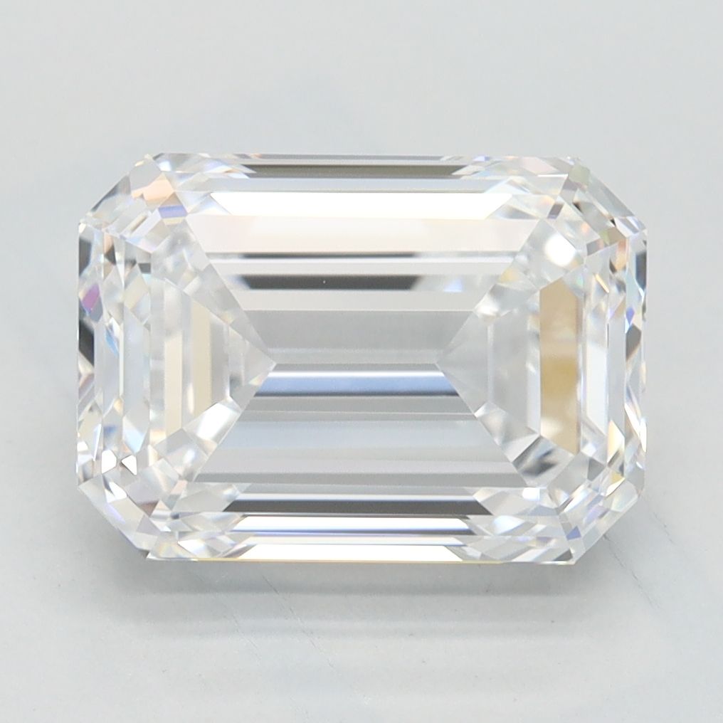 3.05 ct. emerald Lab Grown Diamond front image