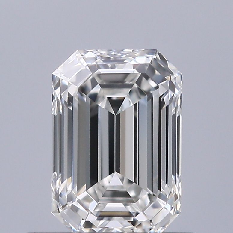 0.70 ct Emerald diamond