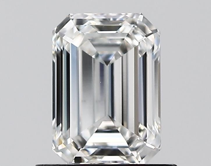 0.85 ct. emerald Lab Grown Diamond front image