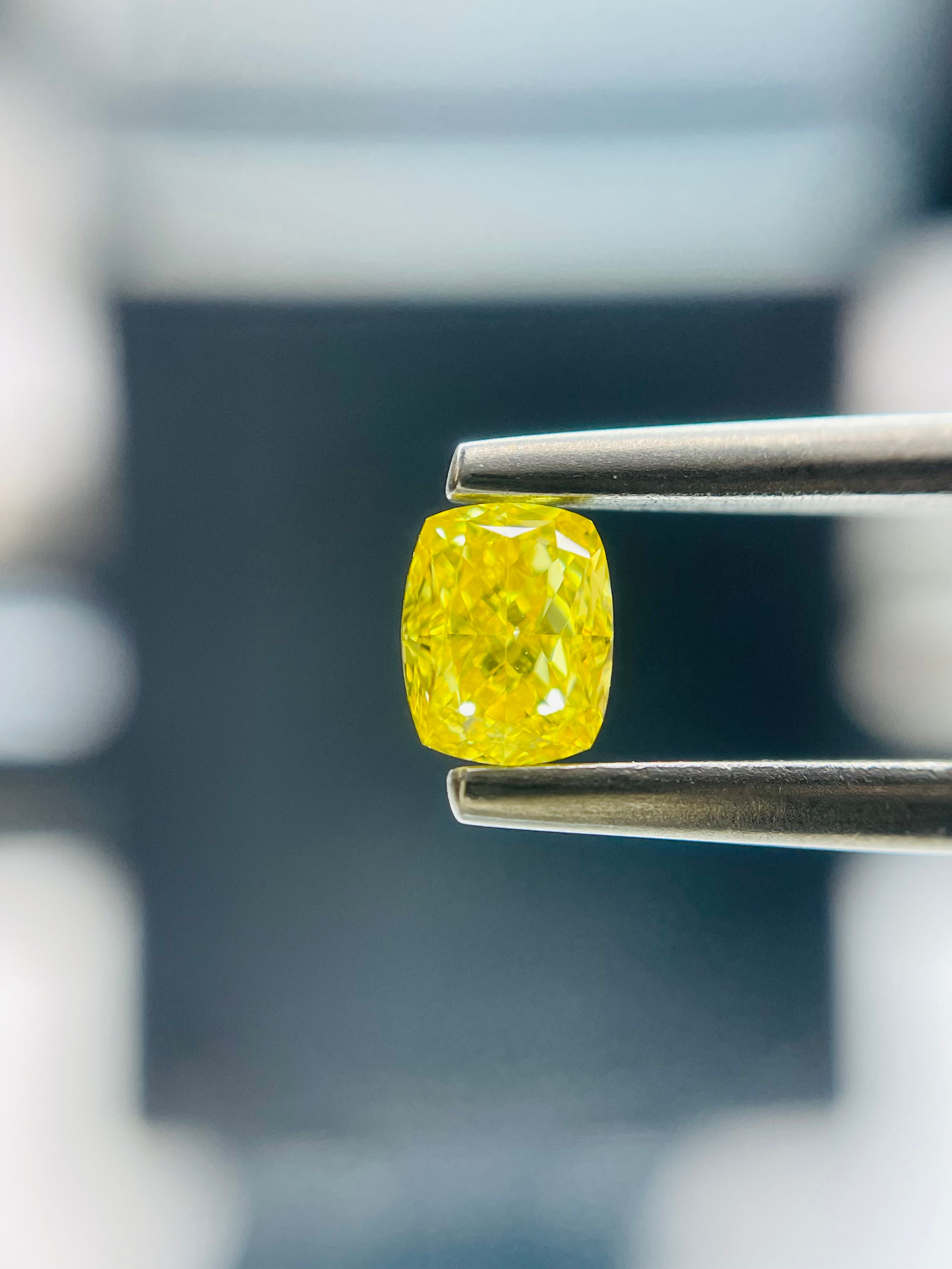 0.55 ct Cushion Modified diamond