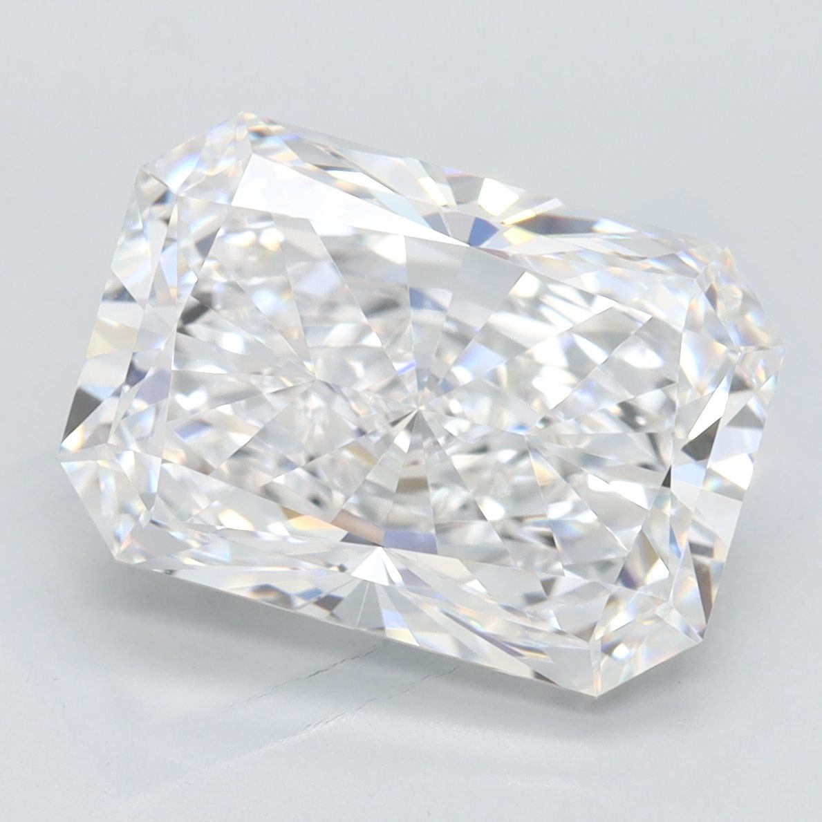 4.38 ct. radiant Lab Grown Diamond front image
