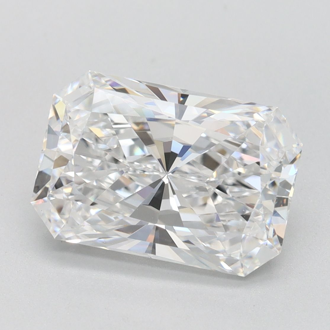 2.80 ct. radiant Lab Grown Diamond front image