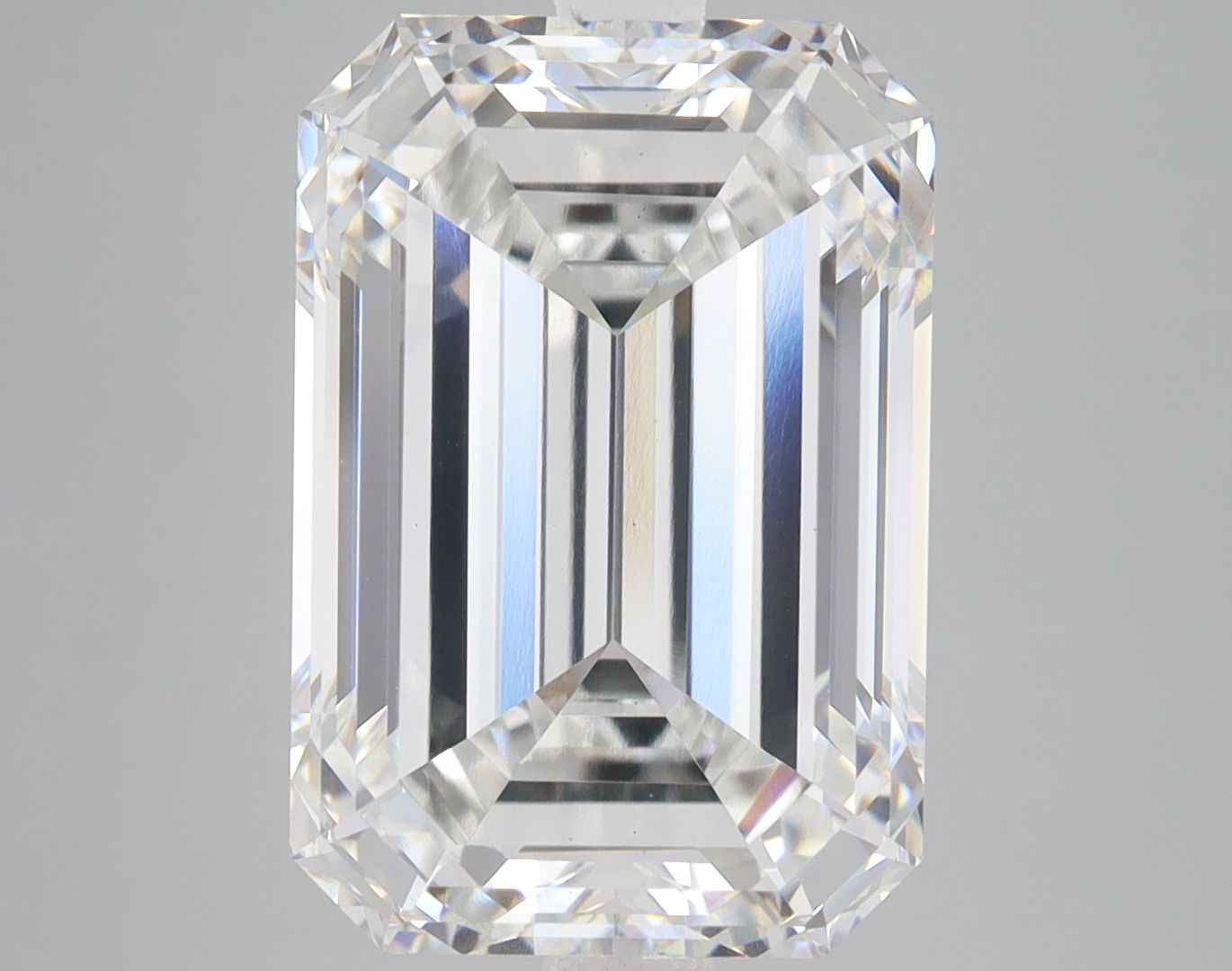 9.10 ct. emerald Lab Grown Diamond front image