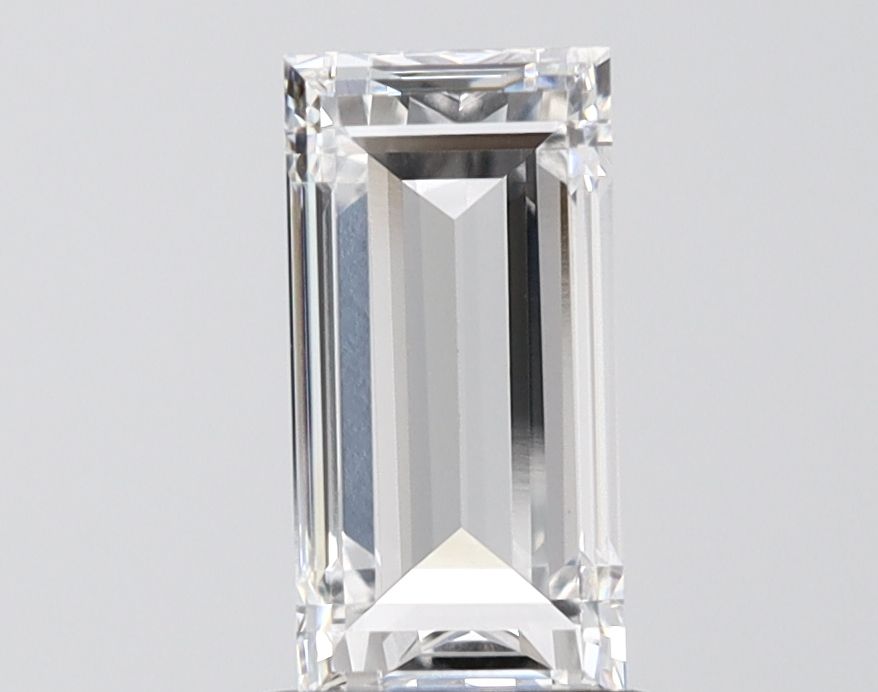 1.67 ct lab-grown Baguette Diamond