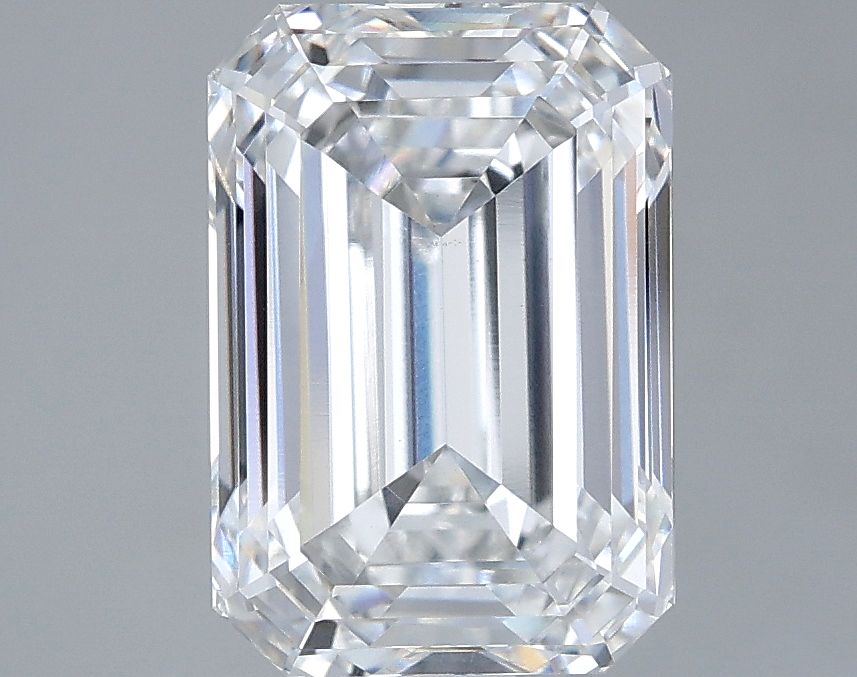 3.55 ct. emerald Lab Grown Diamond front image