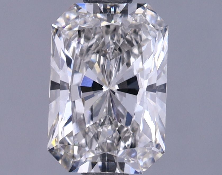 1.05 ct. radiant Lab Grown Diamond front image