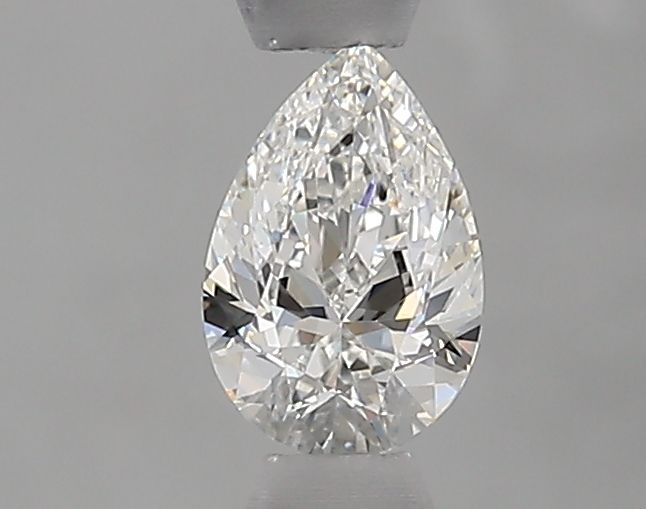 0.40 ct Pear diamond