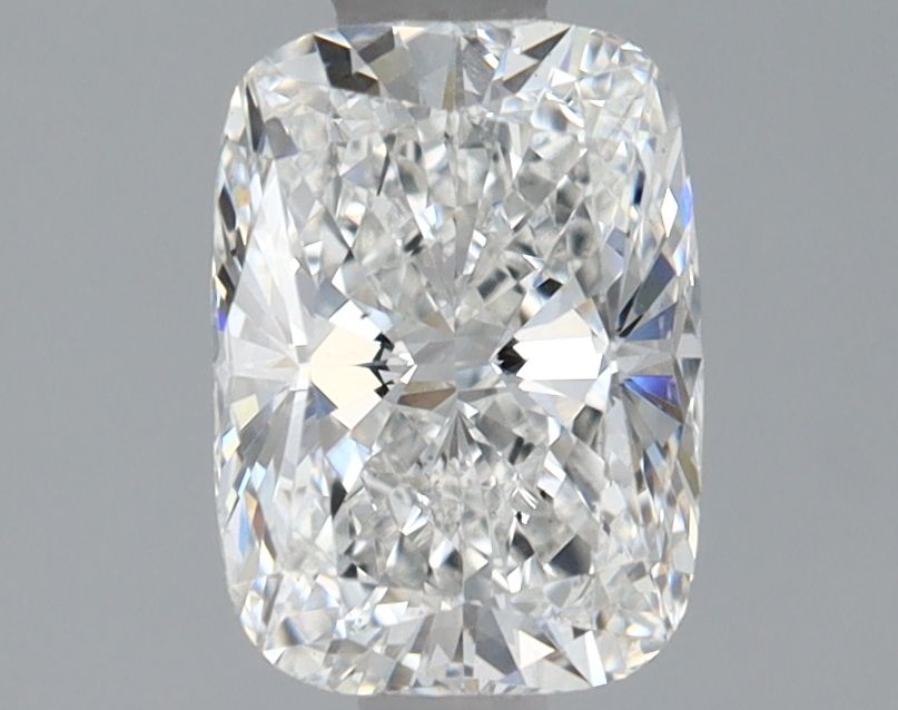 1.1 ct lab-grown Cushion brilliant Diamond